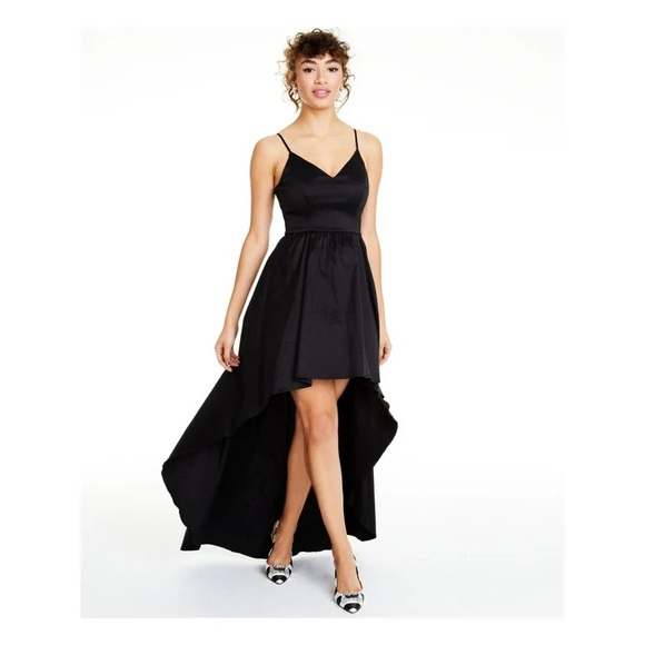 Alice + Olivia Dresses & Skirts - ALICE + OLIVIA by Stacey bendet dress ✨
